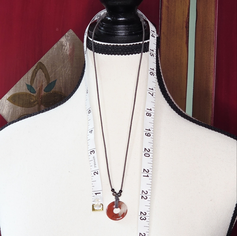 Carnelian+Clear Quartz Doughnut Shaped Leatherbound Necklace 22"